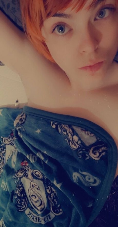 Naughtylittlekitten93