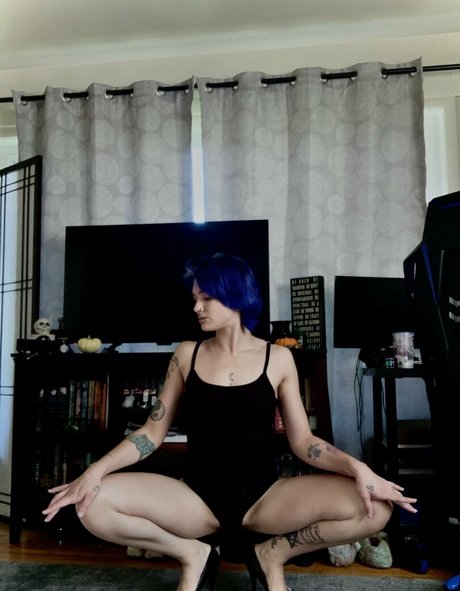 Nahá fotka uniklých OnlyFans od Deathbylex