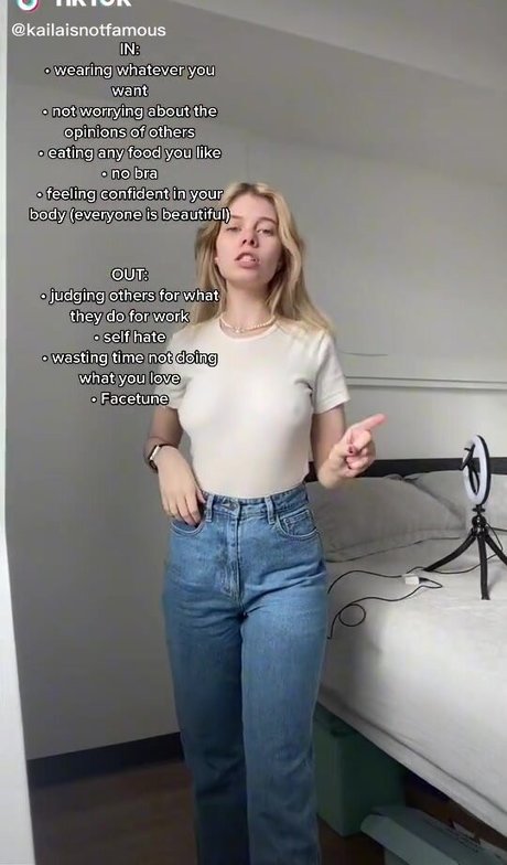 Kailaisnotfamous OnlyFans 유출 누드 사진
