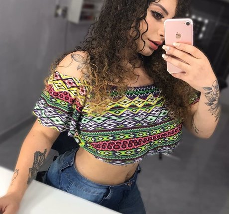 Ashley Alves