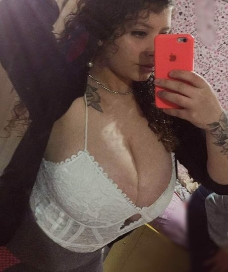 Ashley Alves