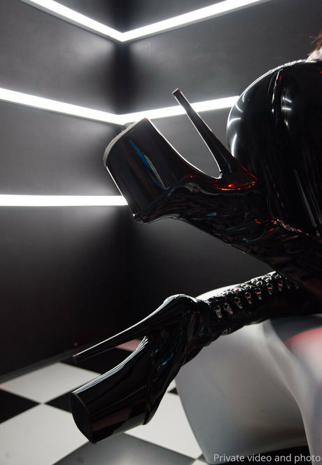 Latexprincessvip