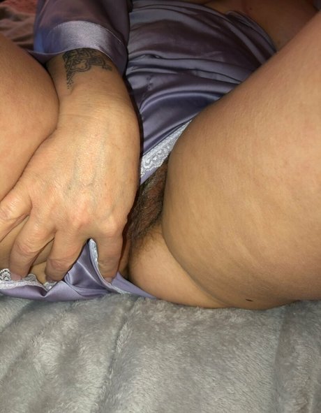Ajonesfeet