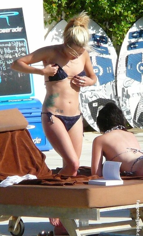 Fearne Cotton