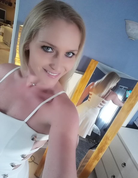 Alasti lekkinud OnlyFans-i pilt Kathianobilixx