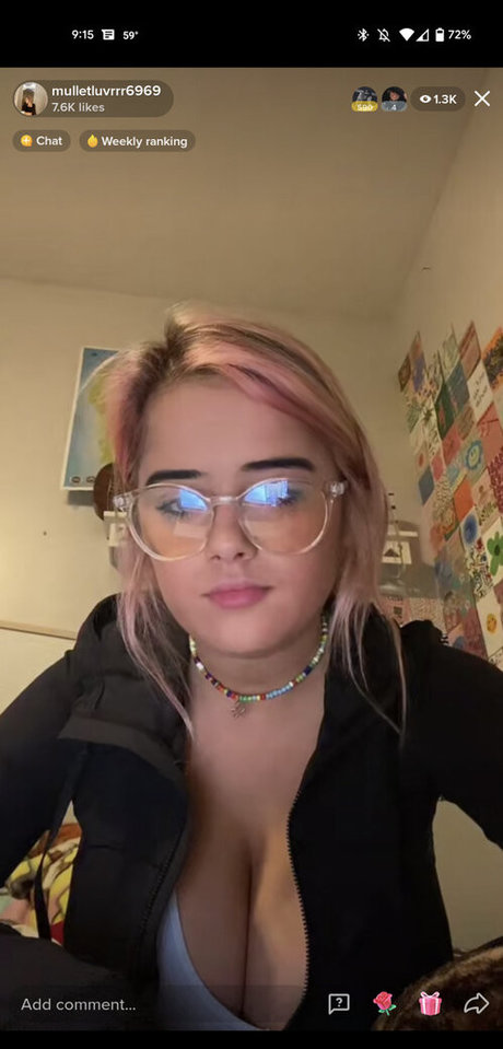 Naken läckt OnlyFans-bild av Summer Hope