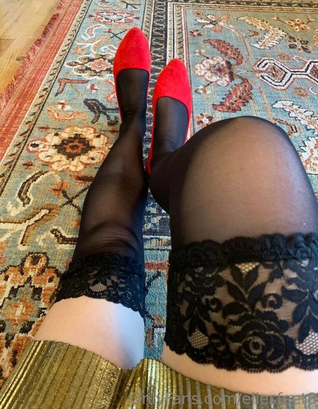 Ellesfeet8
