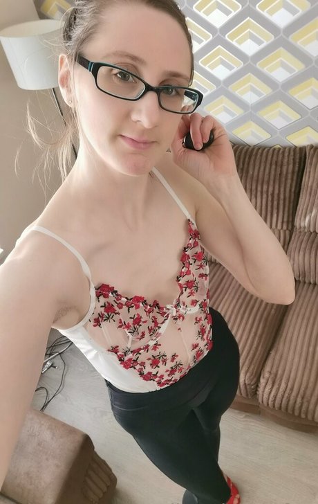 Aprilrosejonesxfree