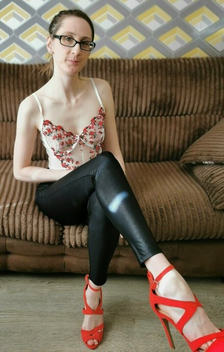 Aprilrosejonesxfree OnlyFansリークヌード写真