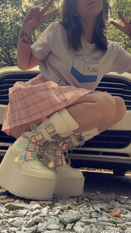Nahá fotka uniklých OnlyFans od Viinusflytrap