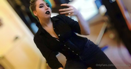Nahá fotka uniklých OnlyFans od Ravensrefuge