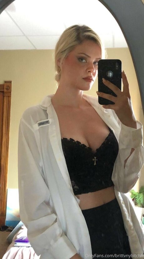 Brittvnybitchh  nude leaked OnlyFans photo