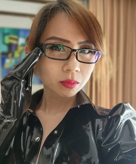 Nahá fotka uniklých OnlyFans od Aoi Kamogawa