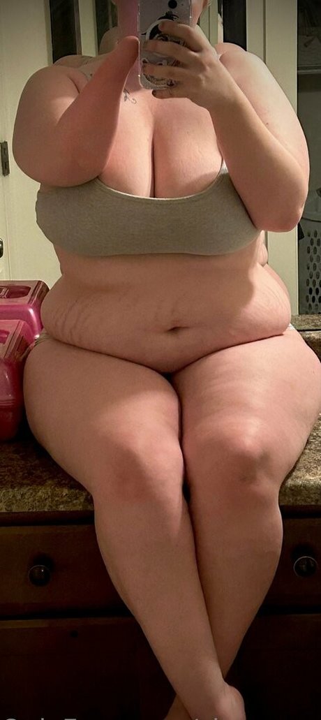 Shymommynextdoor