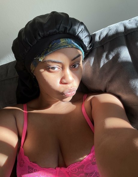 Kaylalebombbb