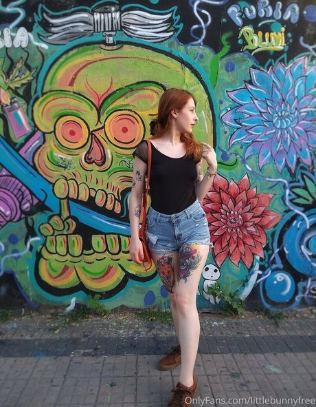 Naken lekkede OnlyFans-bilde av Littlebunnyfree