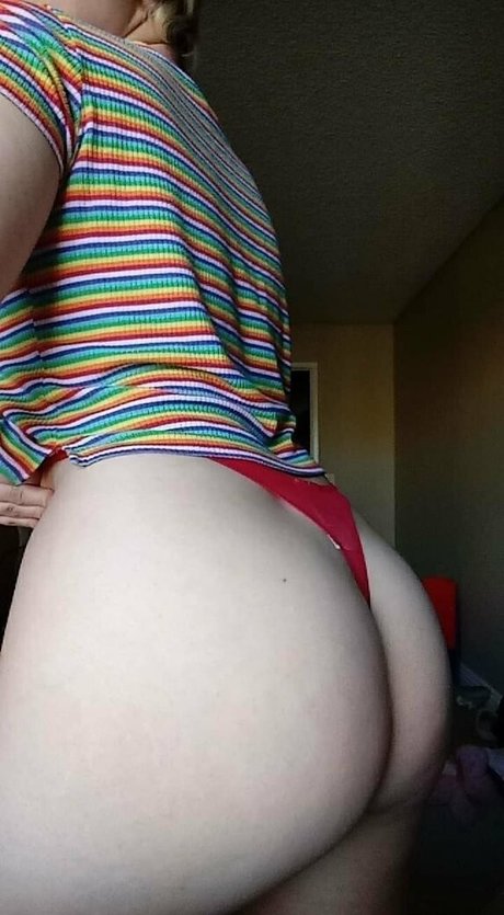 Nahá fotka uniklých OnlyFans od Blissfulflower