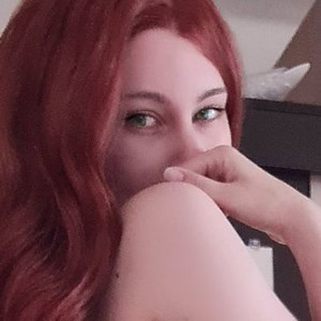 Alaston vuotanut OnlyFans-kuva Lilya0o
