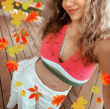 Hotmommy956