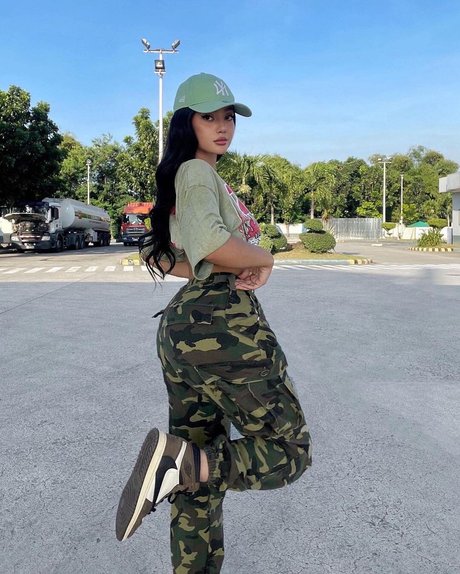 Nika Higashionna