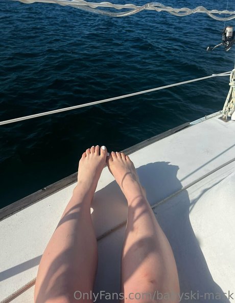Naken lekkede OnlyFans-bilde av Babyskimask