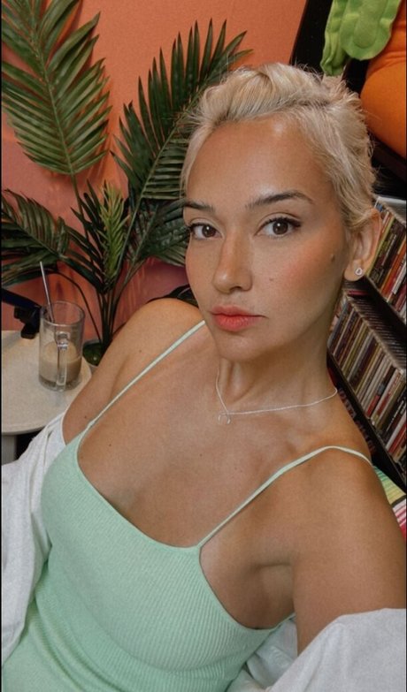 Nacktes geleaktes OnlyFans-Foto von Geo Antoinette