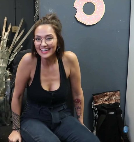Naken lekkede OnlyFans-bilde av Geo Antoinette