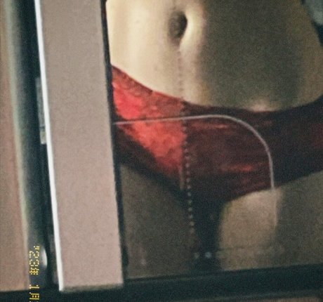 Naken lekkede OnlyFans-bilde av Meninas De Cascavel