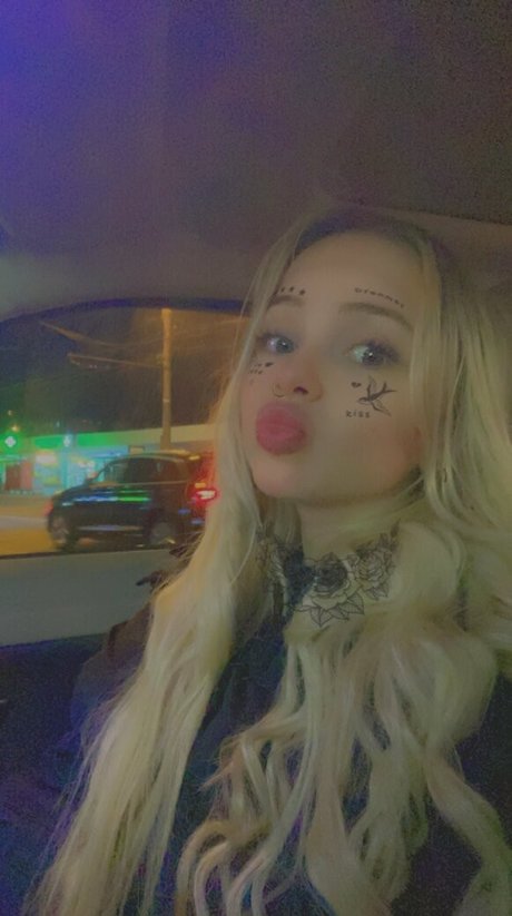 Nahá fotka uniklých OnlyFans od Yourgoddess4ever
