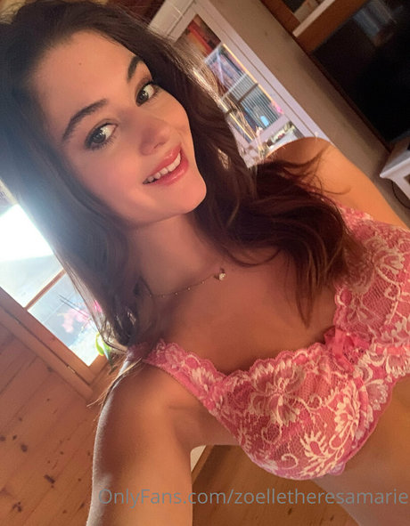 Zoelle  nude leaked OnlyFans photo