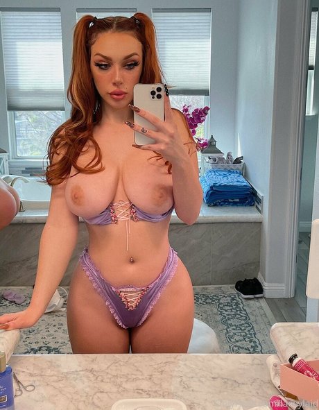 Lacey Laid