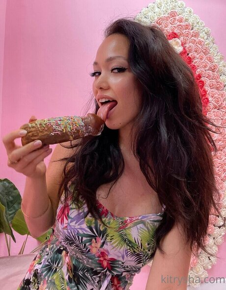 Naken läckt OnlyFans-bild av Kitrysha