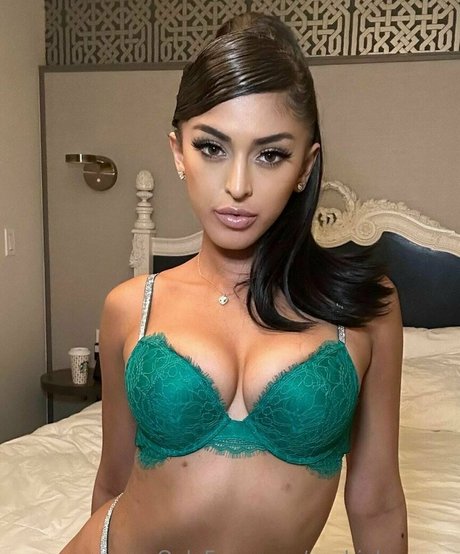Sophia Leone