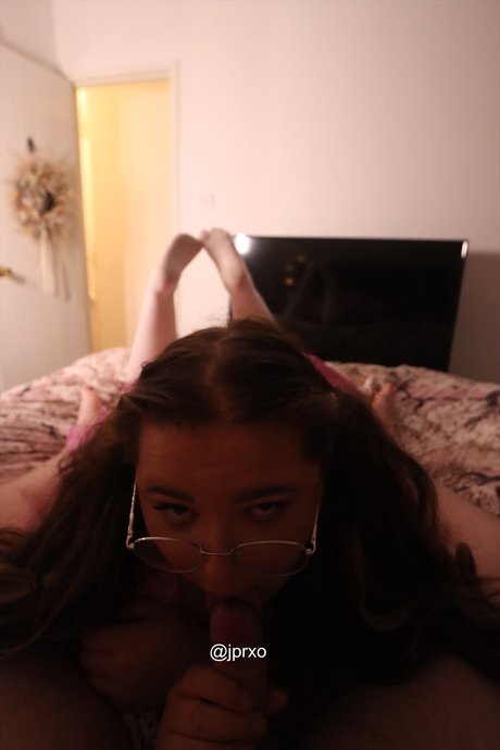 Naken lekkede OnlyFans-bilde av Jenny Rayson