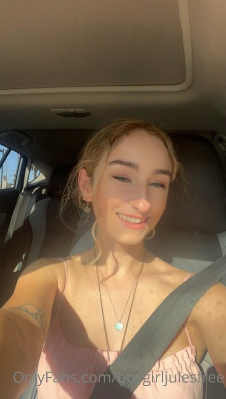 Alaston vuotanut OnlyFans-kuva Bbygirljulesfree