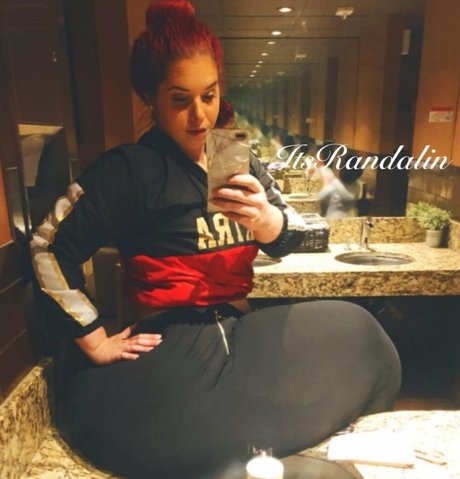 Naken lekkede OnlyFans-bilde av Itsrandalin