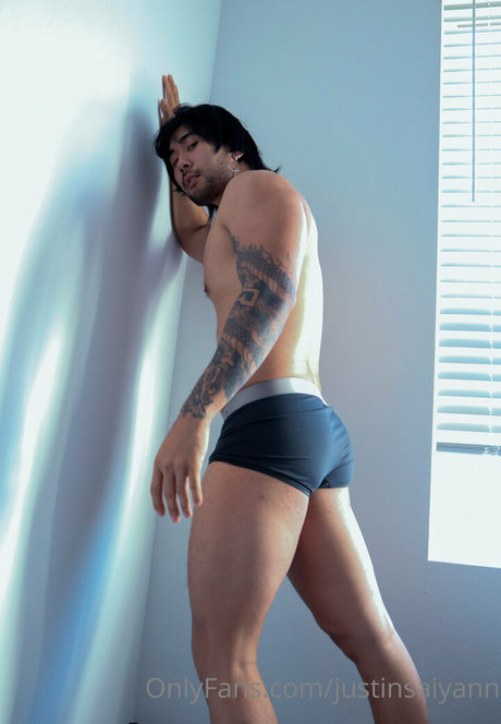 Nahá fotka uniklých OnlyFans od Justinsaiyann