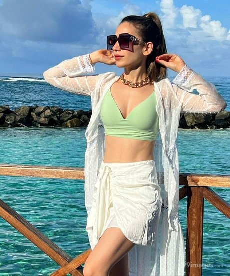 Heli Daruwala OnlyFansリークヌード写真