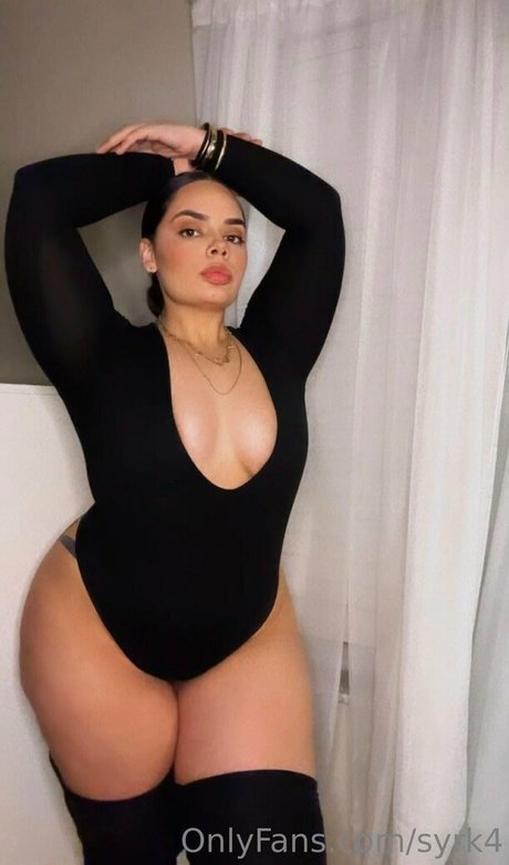 Nøgent lækket OnlyFans-billede af Syrk4