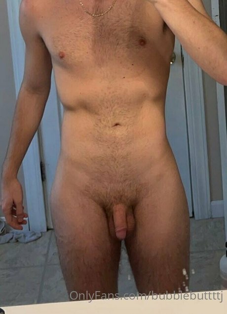 Naken lekkede OnlyFans-bilde av Bubblebuttttj