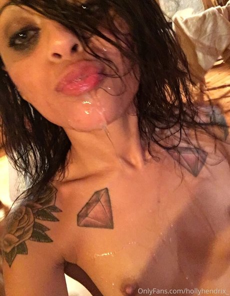 Hollyhendrix