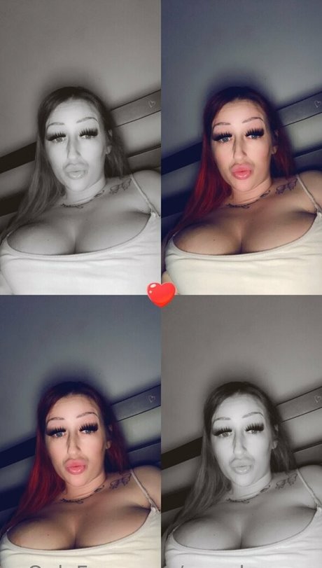 Обнаженная фотография утечки OnlyFans от Snowbunnyy