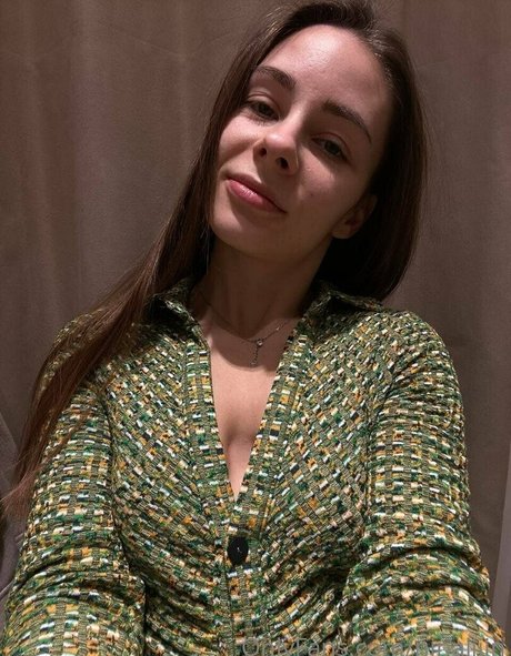 Nagie wyciekłe zdjęcie OnlyFans od Ninaliiin