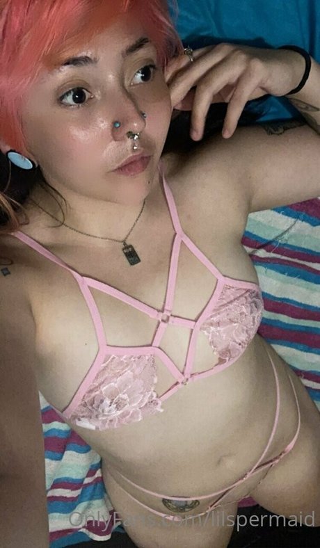 Nagie wyciekłe zdjęcie OnlyFans od Plasticparasyte