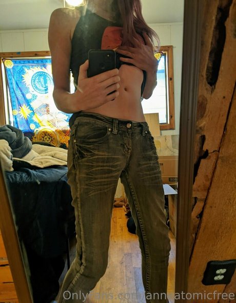 Anneatomicfree  nude leaked OnlyFans photo