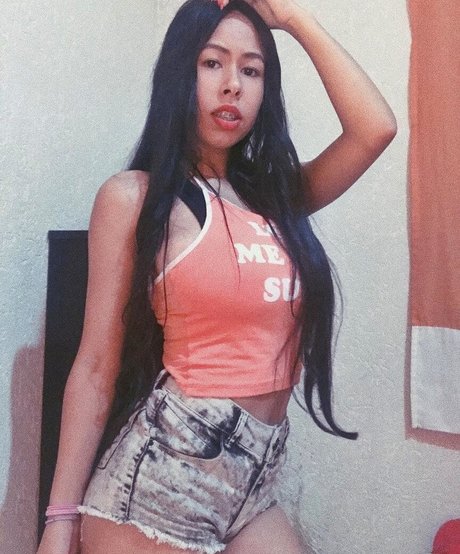 Naken lekkede OnlyFans-bilde av Isadora Drew
