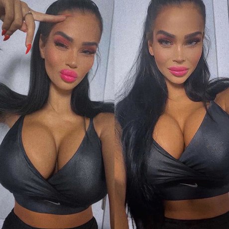 Adriane Linn  nude leaked OnlyFans photo