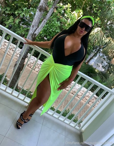 Naughtybitchhh8