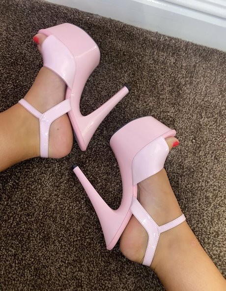 Naughtybitchhh8