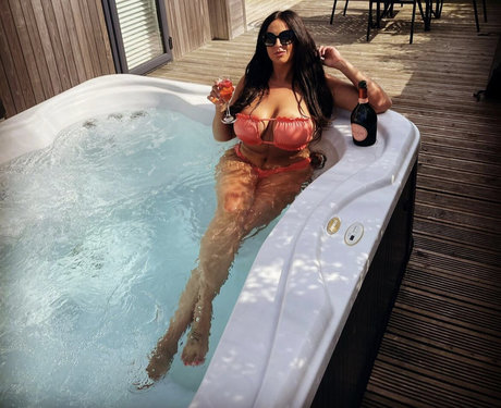 Naken läckt OnlyFans-bild av Katrina Louise Paul